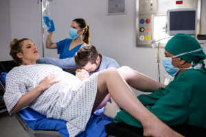 Best Gynaecologist hospital in Greater Noida